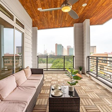 Riverwalk Penthouse Oasis W/Free Parking Gym Pool سان أنطونيو المظهر الخارجي الصورة