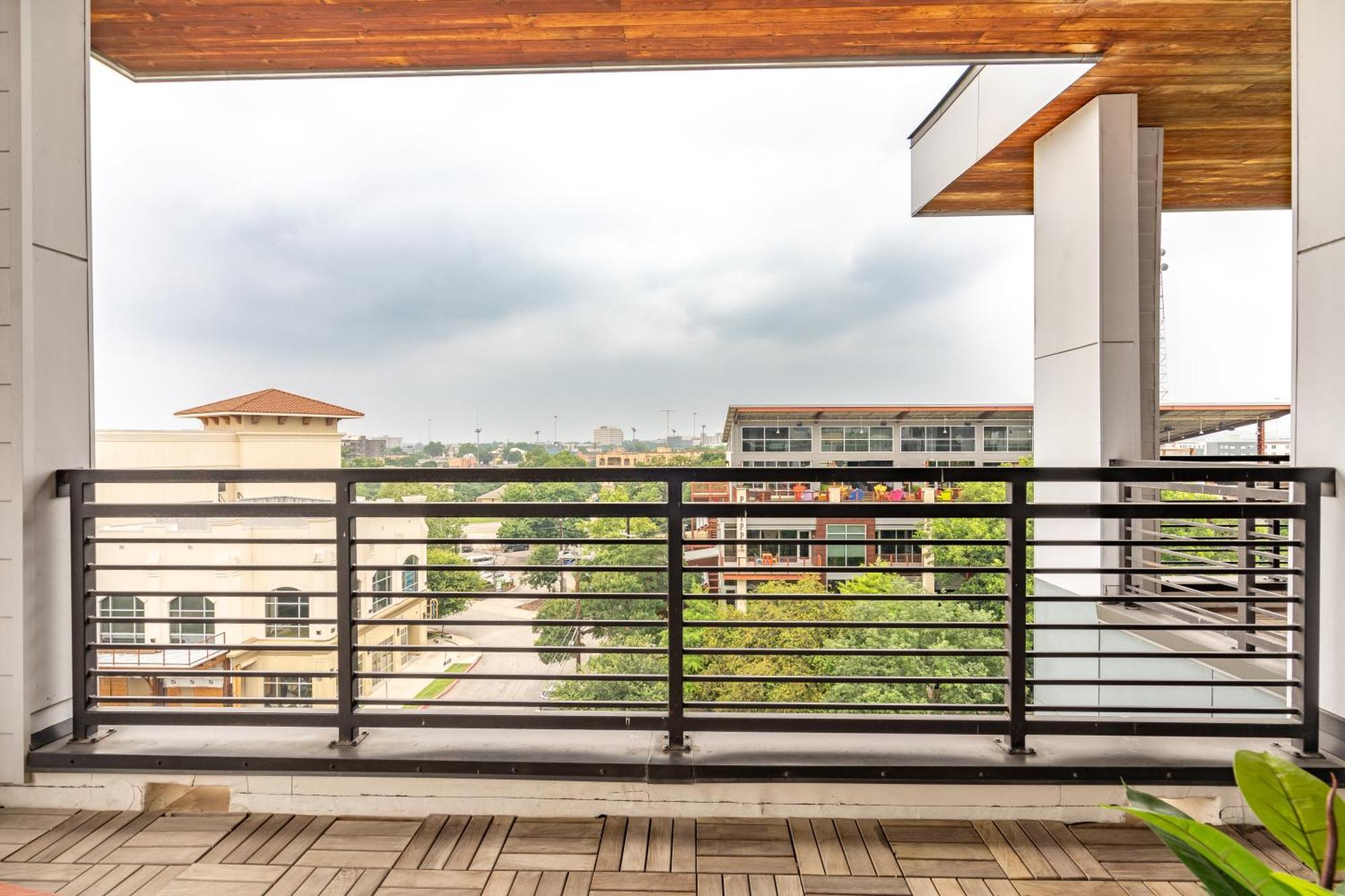 Riverwalk Penthouse Oasis W/Free Parking Gym Pool سان أنطونيو المظهر الخارجي الصورة