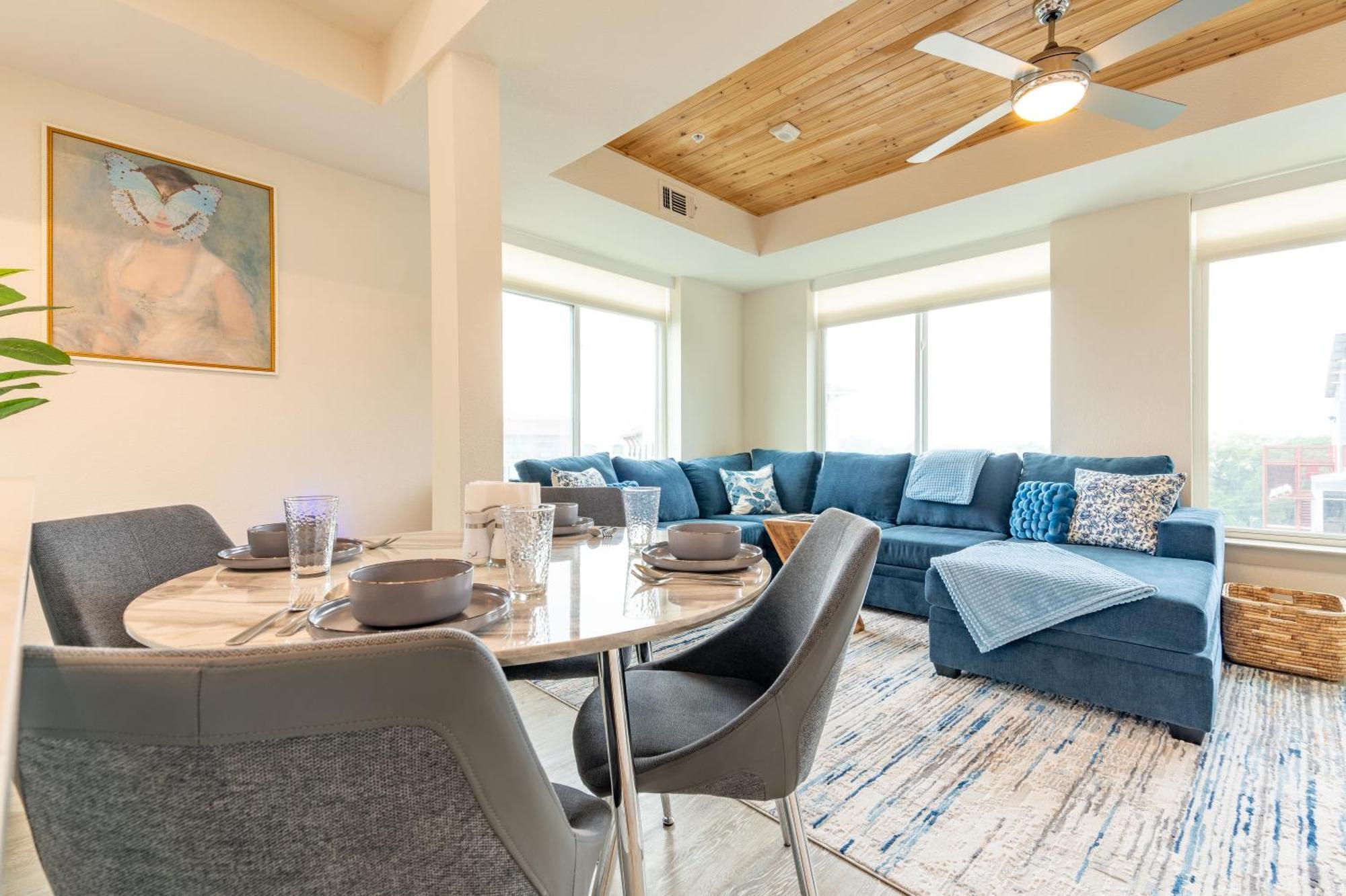 Riverwalk Penthouse Oasis W/Free Parking Gym Pool سان أنطونيو المظهر الخارجي الصورة