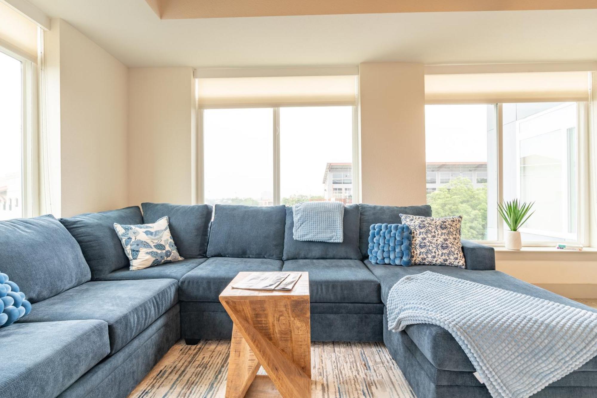Riverwalk Penthouse Oasis W/Free Parking Gym Pool سان أنطونيو المظهر الخارجي الصورة